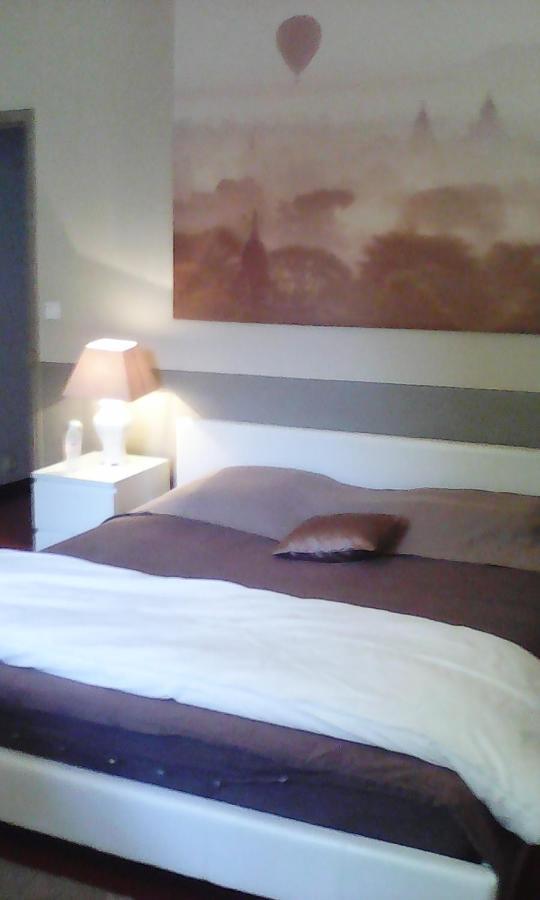 Le Mas Des Dames Appartement Avignon Bagian luar foto