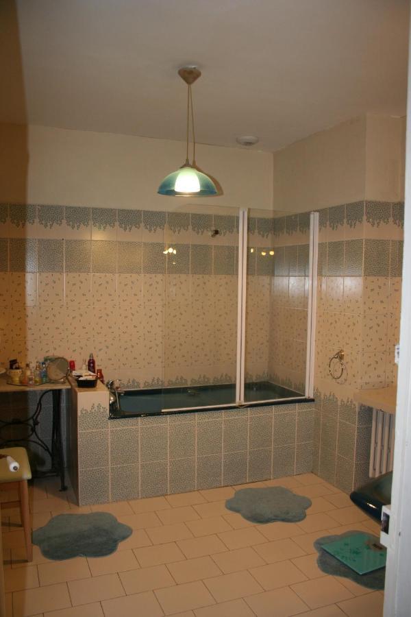 Le Mas Des Dames Appartement Avignon Bagian luar foto